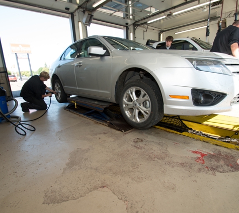 Jiffy Lube #519 - Bismarck, ND. Tire Rotation