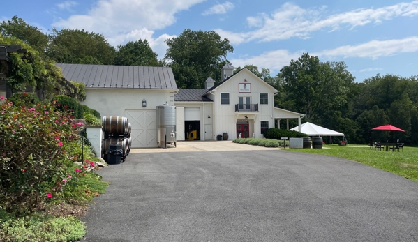 Greenhill Vineyards - Middleburg, VA