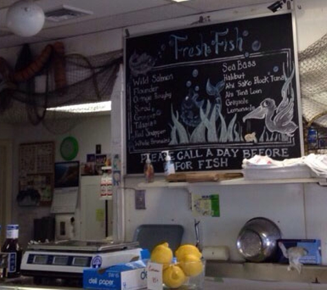 Esposito's Fish Market - Oakhurst, NJ