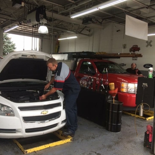 Finish Line oil change & auto repair - Livonia, MI