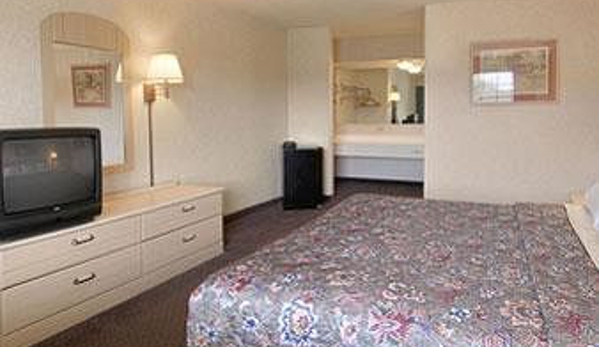 Days Inn by Wyndham Athens - Athens, GA