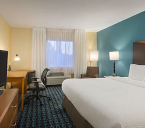 Fairfield Inn & Suites - Houston, TX