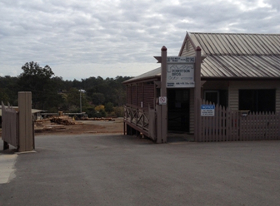 Robertson Bros Sawmills Pty Ltd - Victory Heights, QLD. ROBERTSONS SAWMILL GYMPIE