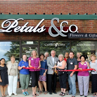 Petals & Co LLC - Greenville, SC