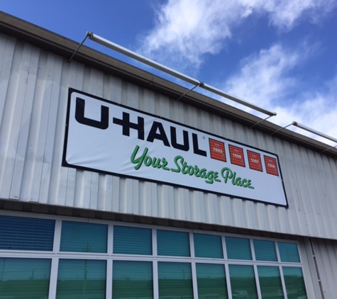 U-Haul Moving & Storage of Englewood - Englewood, CO