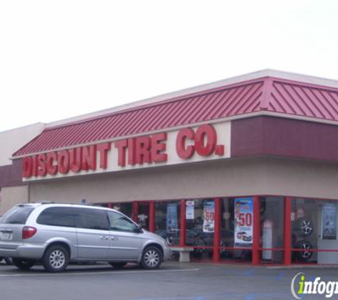 Discount Tire - El Cajon, CA