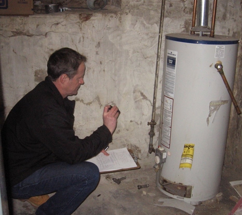 Appraisal Xperts - Moorestown, NJ. Examining Water Heater