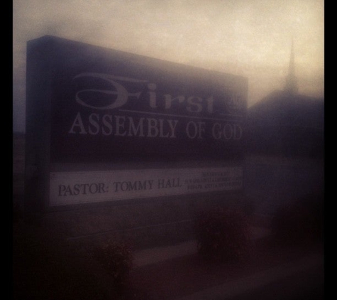 First Assembly of God Church - Union City, TN