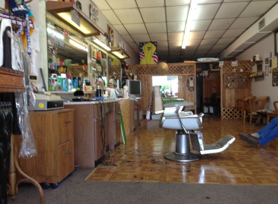 Satey's Barber Shop - Titusville, FL