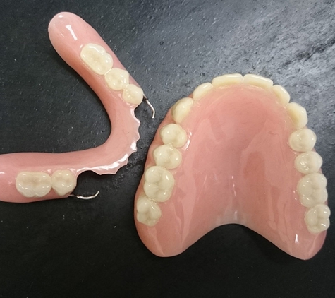 Complete Denture Clinic - Hamlyn Terrace, NSW