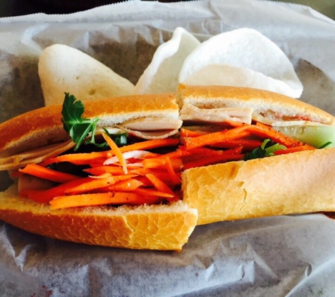 Bun Me! - Northridge, CA. Deli Bun Me (bahn mi)