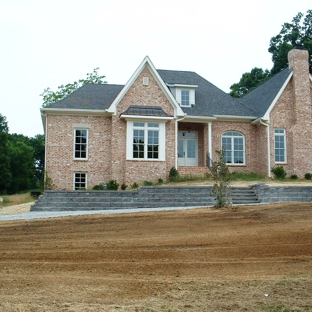 wm tucker excavating and landscaping - Dickson, TN