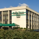 Pear Tree Inn Terre Haute - Motels