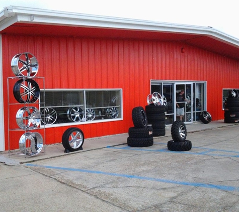 360 Custom Wheel and Tire - Hattiesburg, MS