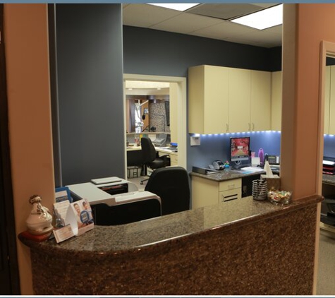 Montz and Maher Dental Group - Pearland, TX