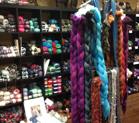 Raging Wool Yarn Shop - Pembroke Pines, FL