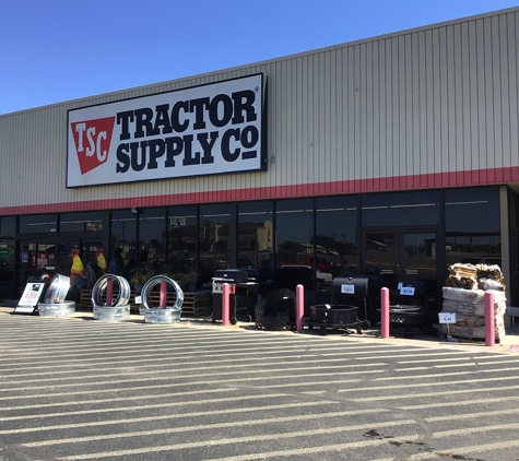 Tractor Supply Co - Brady, TX