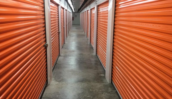 Life Storage - Norfolk, VA