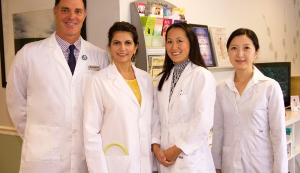 Dr. Emily Chang - Arlington, VA