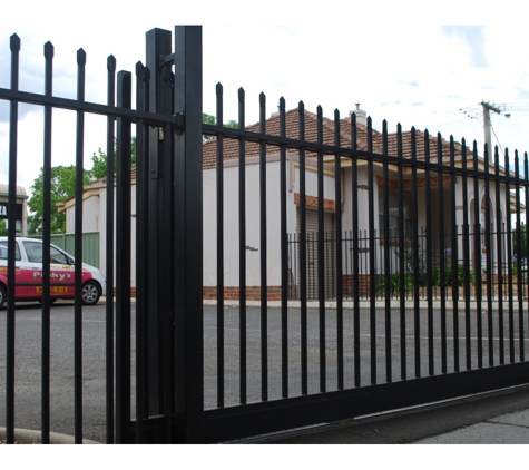 Jackal Fencing - Long Gully, VIC