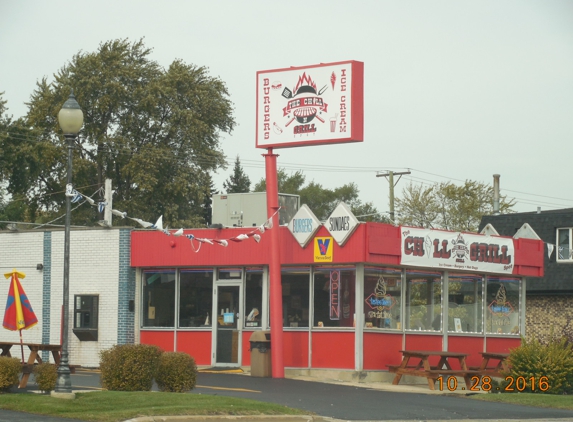 Grill N Chill - Hickory Hills, IL. Newly opened in summer of 2016