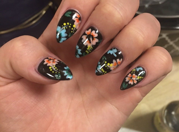 Nail design - Fort Wayne, IN