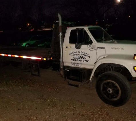 DK TOWING LLC - Kansas City, KS. DK Towing LLC.  Is Local, professional, response time fast, responsable, and Military Trained, with over 35 years Experance in Towing and Recovering.