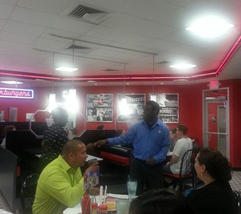 Steak 'n Shake - Irving, TX