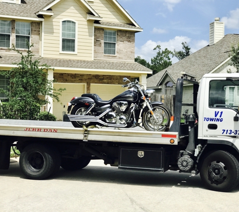 V1 Towing - Houston, TX. Honda VTX1300
