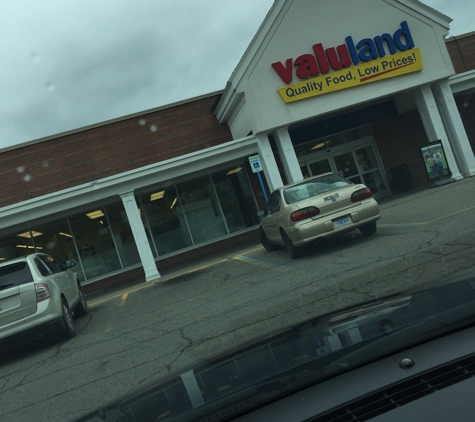 Valu Land - Lansing, MI