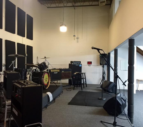 Rock Shop Studios - Vienna, VA