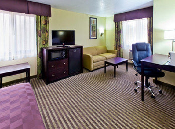 AmericInn - Council Bluffs, IA