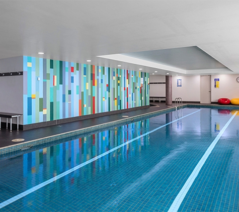Meriton Suites