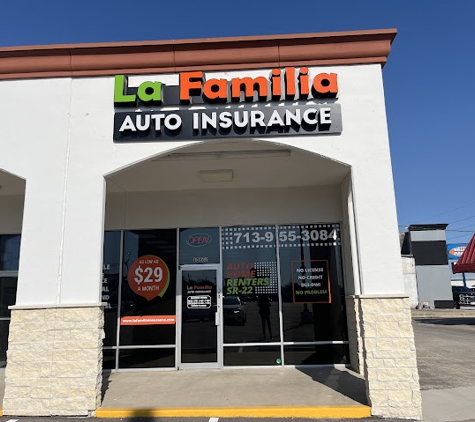 La Familia Auto Insurance & Tax Services - Houston, TX