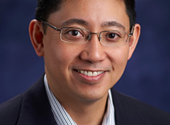 Eric J Farinas, MD - Bloomington, IL