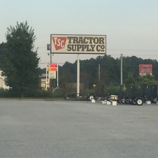 Tractor Supply Co - Dallas, GA. Sign by street