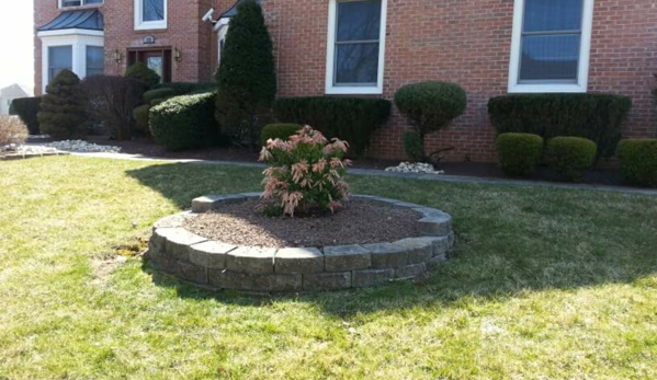 CICCO'S Landscaping & Design - Bensalem, PA. Trimming & stone work