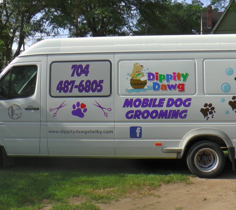 DIPPITY DAWG PROFESSIONAL AND MOBILE PET SALON - Shelby, NC