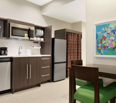 Home2 Suites by Hilton Houston Pearland - Houston, TX