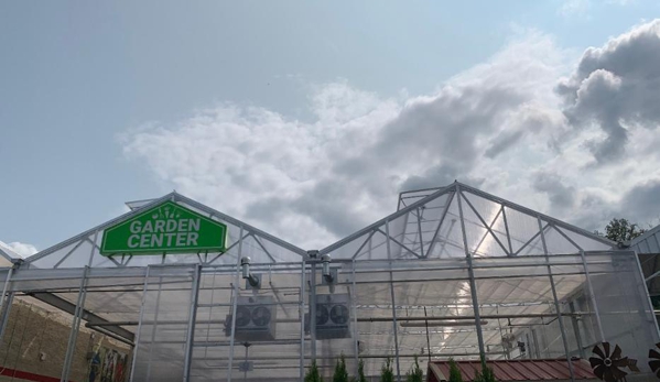 Garden Center at Tractor Supply - Neosho, MO