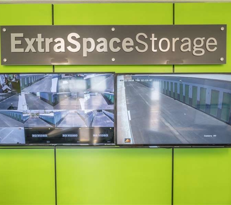 Extra Space Storage - Phoenix, AZ