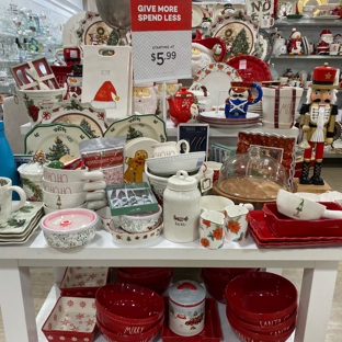 T.J. Maxx & HomeGoods - Monrovia, CA