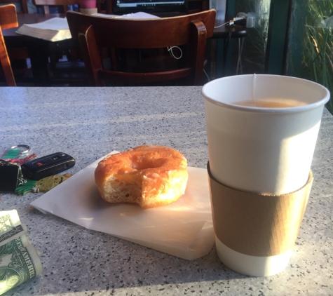 Happy Donuts - San Jose, CA