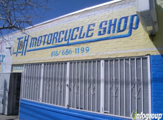 T & H Motorcycle Shop - Pacoima, CA