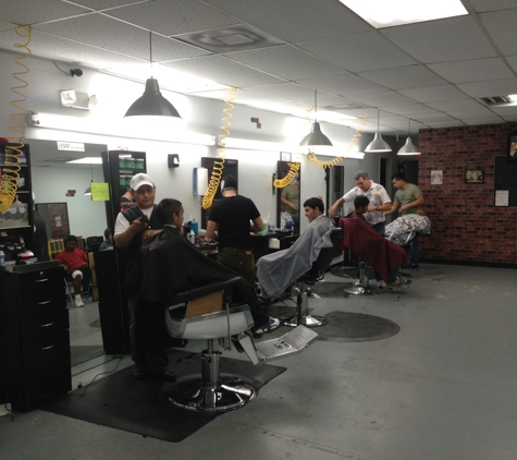 Suazo's Barbershop # 1 (BETO Shopping Center) - Miami, FL