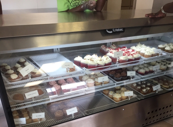 Jozettie's Cupcakes - Montgomery, AL