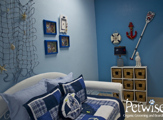 Petwise - Organic Pet Grooming & Boarding - Miami, FL