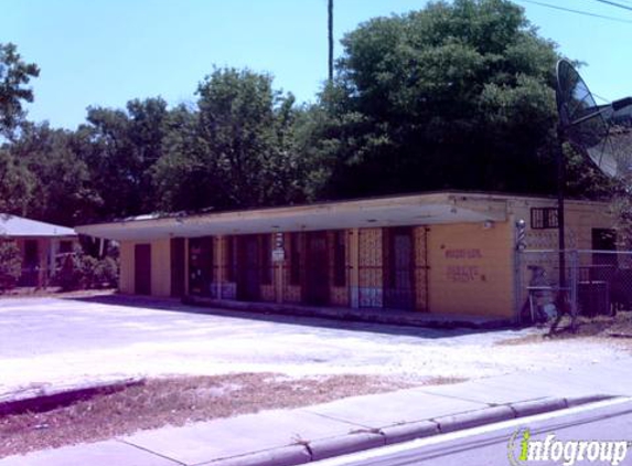 Joey's Barber Shop - Tampa, FL