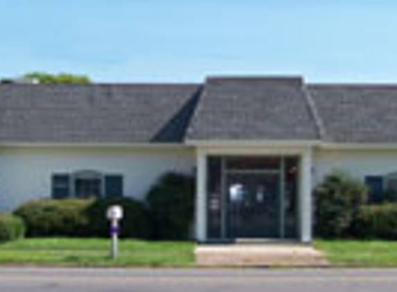 Fayetteville Beauty School - Fayetteville, TN