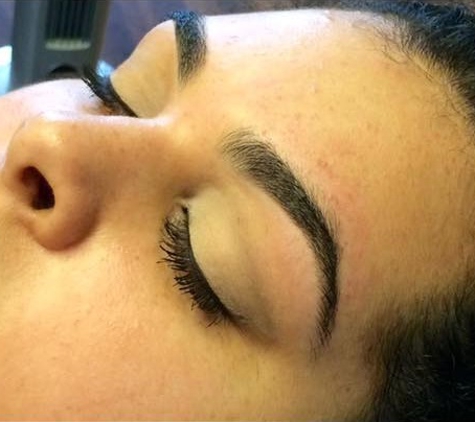 Rina's Threading Salon - Tampa, FL